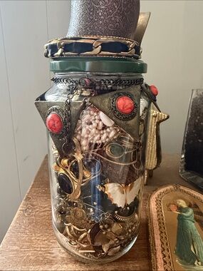 Buddha loving mystery jewelry jar - large